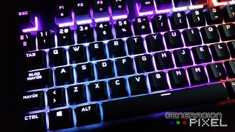 ANÁLISIS GAMING: Teclado Corsair K60 RGB Pro