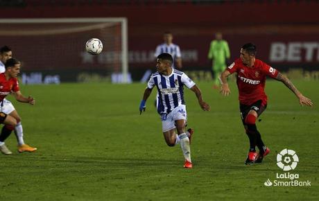 Dani Rodríguez sentencia en la primera parte a una Ponferradina valiente, pero sin fortuna (3-0)