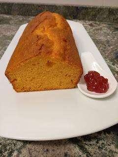 BIZCOCHO SIN GLUTEN DE MERMELADA DE TOMATE, CANELA Y VAINILLA