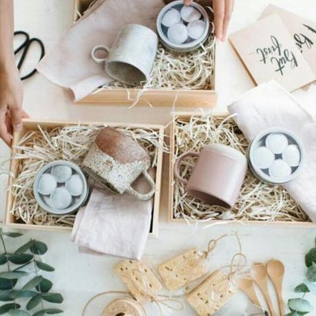 Viruta de madera para empaquetar regalos, ¿por qué?