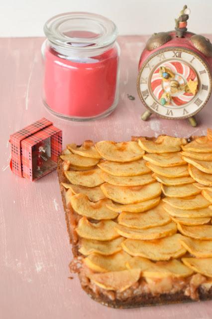 Tarta Vegana de Manzana y Canela Tarta Vegana de Manzana y Canela