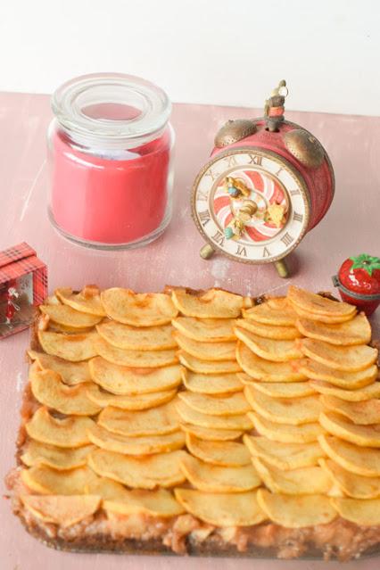 Tarta Vegana de Manzana y Canela Tarta Vegana de Manzana y Canela