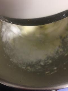 PASTEL DE CHOCOLATE, UVA Y QUESO