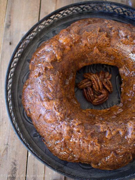 Bundt cake de boniato, miel y whisky