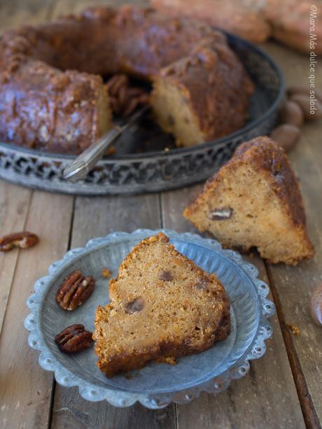 Bundt cake de boniato, miel y whisky