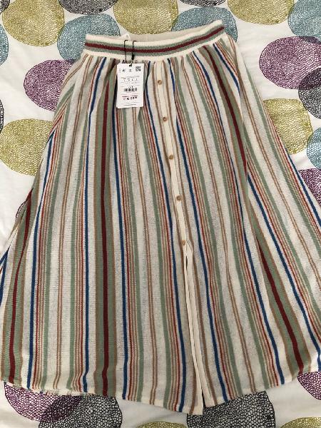 Falda Serpiente Pull And Bear