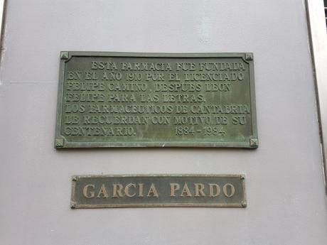 La rebotica que fuera de León Felipe está situada en la Plaza de la Esperanza, 7 de Santander
