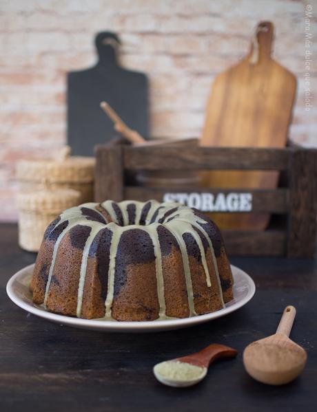 Bundt Cake marmolado de algarroba y té matcha Bundt Cake marmolado de algarroba y té matcha