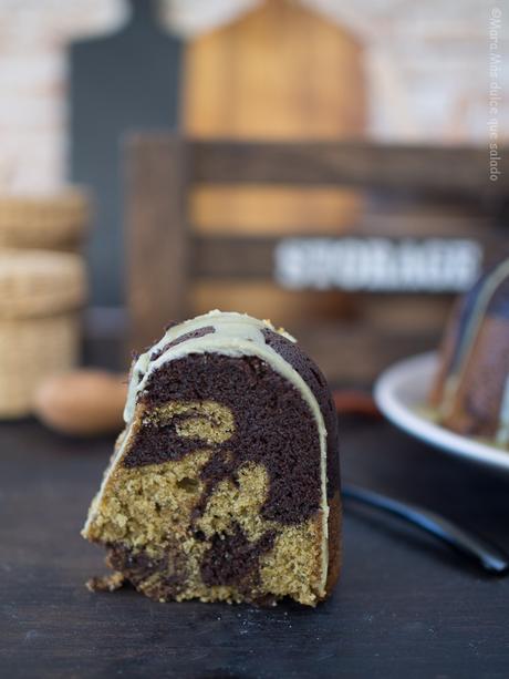 Bundt Cake marmolado de algarroba y té matcha Bundt Cake marmolado de algarroba y té matcha