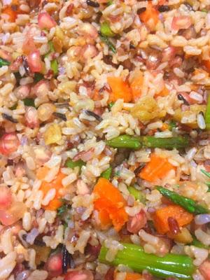 ARROZ INTEGRAL CON CASTAÑAS, BONIATO Y  GRANADA