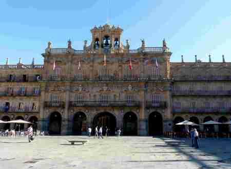 Alegorías matemáticas en la Plaza Mayor de Salamanca Alegorías matemáticas en la Plaza Mayor de Salamanca