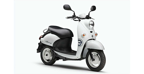 El Yamaha e-Vino eléctrico, sin baterías, pesa solo 68 kg. 3