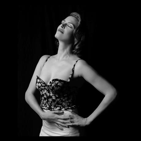 elodie frege amuse bouches 23