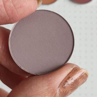 Paleta con sombras Wynie mono 14