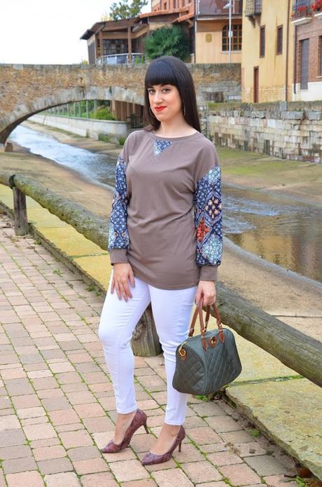 Sudadera con mangas de flores Sudadera con mangas de flores