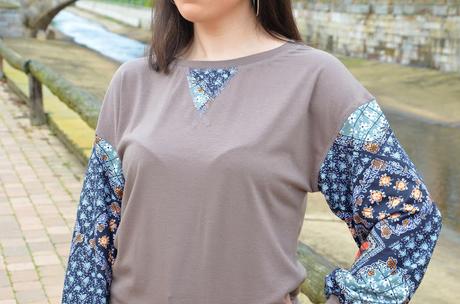 Sudadera con mangas de flores Sudadera con mangas de flores