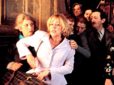 COMUNIDAD, LA (España, 2000) Comedia Negra, Intriga COMUNIDAD, LA (España, 2000) Comedia Negra, Intriga