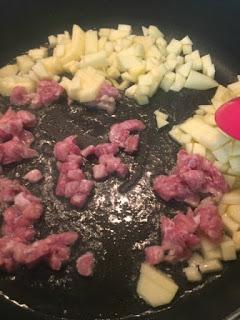 ARROZ CON SECRETO IBERICO Y MANZANA ARROZ CON SECRETO IBERICO Y MANZANA