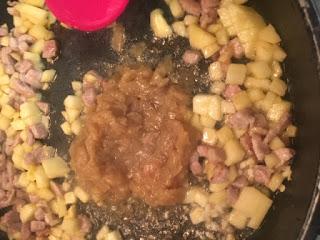 ARROZ CON SECRETO IBERICO Y MANZANA ARROZ CON SECRETO IBERICO Y MANZANA