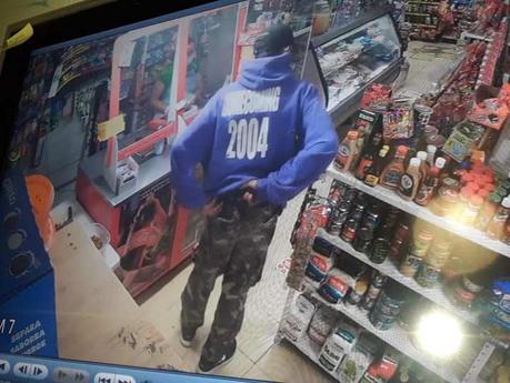 Delincuente dispara a tendera en la colonia Azaleas