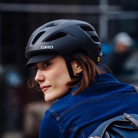 Los mejores cascos de ciclismo para mujeres