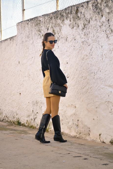 BLACK & BEIGE #2