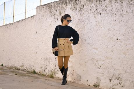 BLACK & BEIGE #2