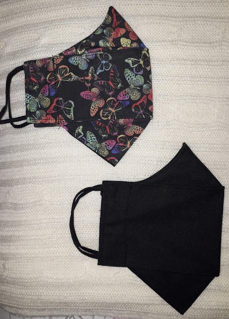 DISCRETAS Y ALEGRES MARIPOSAS