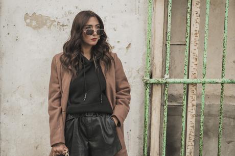 CÓMO COMBINAR UNA SUDADERA CON ESTILO + HAUL DE MODA: COMPRAS EN ZARA ADELANTATE AL BLACK FRIDAY CÓMO COMBINAR UNA SUDADERA CON ESTILO + HAUL DE MODA: COMPRAS EN ZARA ADELANTATE AL BLACK FRIDAY