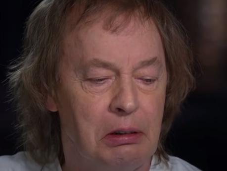 Angus Young, al borde del llanto recordando a Malcolm Young