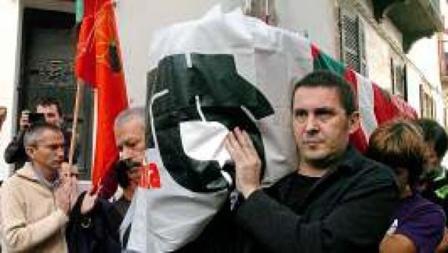 LA INGENIERIA SOCIAL ESTÁ ENVILECIENDO A ESPAÑA