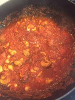 POLLO AL HORNO CON SALSA DE ANACARDOS POLLO AL HORNO CON SALSA DE ANACARDOS