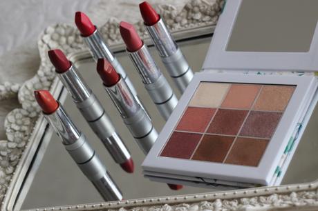 Maquillaje natural y sostenible en la colección Time To Bloom de Vera & The Birds Maquillaje natural y sostenible en la colección Time To Bloom de Vera & The Birds