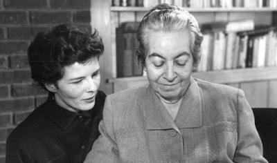 Gabriela Mistral Gabriela Mistral