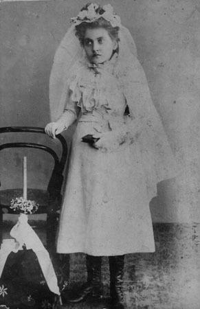 Gabriela Mistral Gabriela Mistral