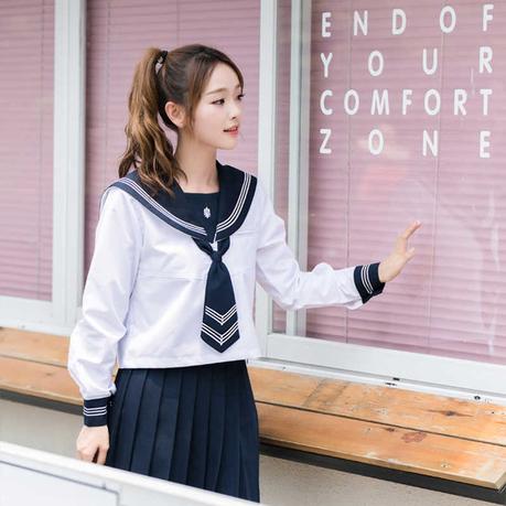 Falda Larga Con Camisa Blanca