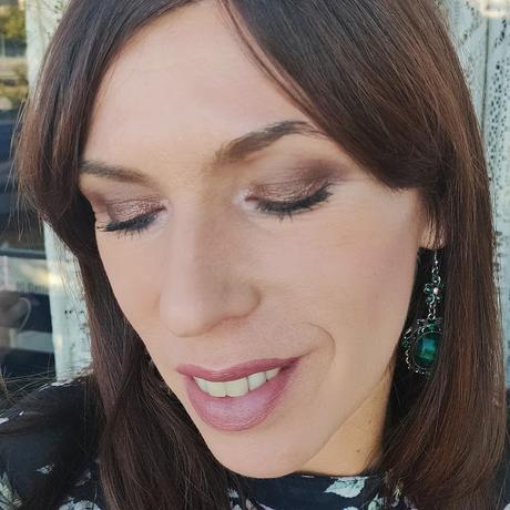 look gin La nueva paleta de NEVE Cosmetics: Bartender Spells 17