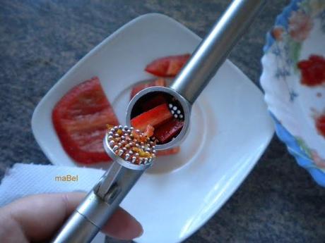 Gazpacho en pepino y flores