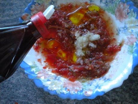 Gazpacho en pepino y flores