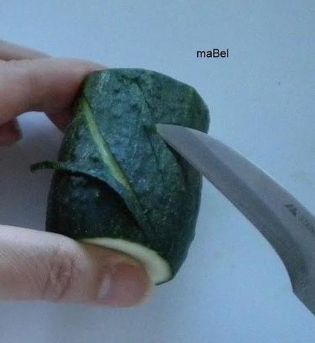 Gazpacho en pepino y flores