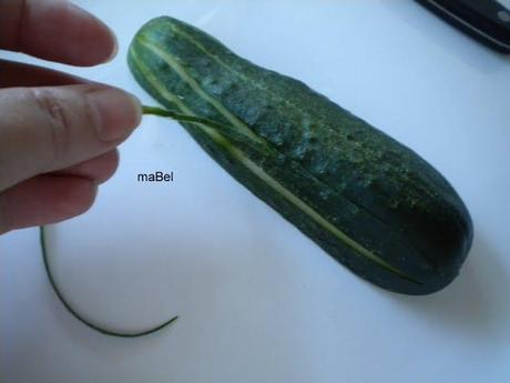 Gazpacho en pepino y flores