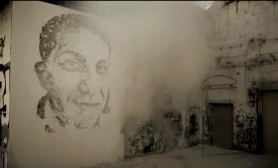 Grafittis hechos con dinamita en la nueva campaña de Levi's