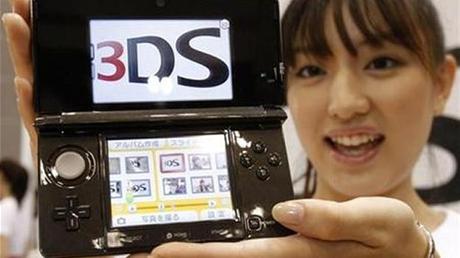 El Nintendo 3DS fue lanzado a finales de febrero pasado en Japón y en marzo en Estado Unidos (Reuters).