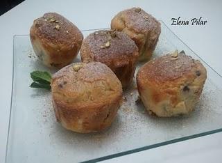 'Muffins' de Yogur griego con Grosellas y pepitas de Chocolate