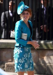 Boda de Zara Phillips, nieta de Isabel de Inglaterra y Mike Tindall. Catalina, Duquesa de Cambridge, repite modelo Boda de Zara Phillips, nieta de Isabel de Inglaterra y Mike Tindall. Catalina, Duquesa de Cambridge, repite modelo