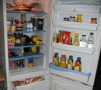 Me sobra comida el frigorífico.