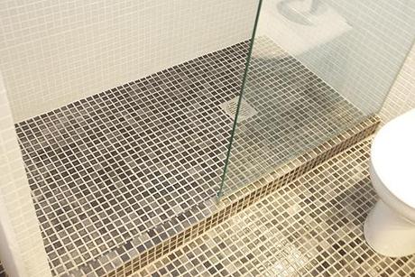 proyectos três: el DESPUÉS de un apartamento en la playa baño2