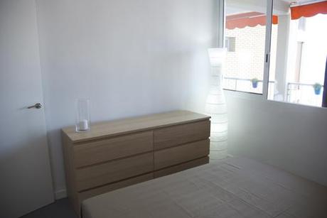 proyectos três: el DESPUÉS de un apartamento en la playa ppal5