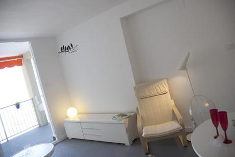 proyectos três: el DESPUÉS de un apartamento en la playa salon9