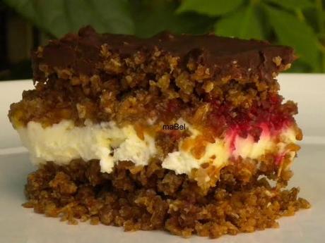 Torta letona de miga de pan Torta letona de miga de pan